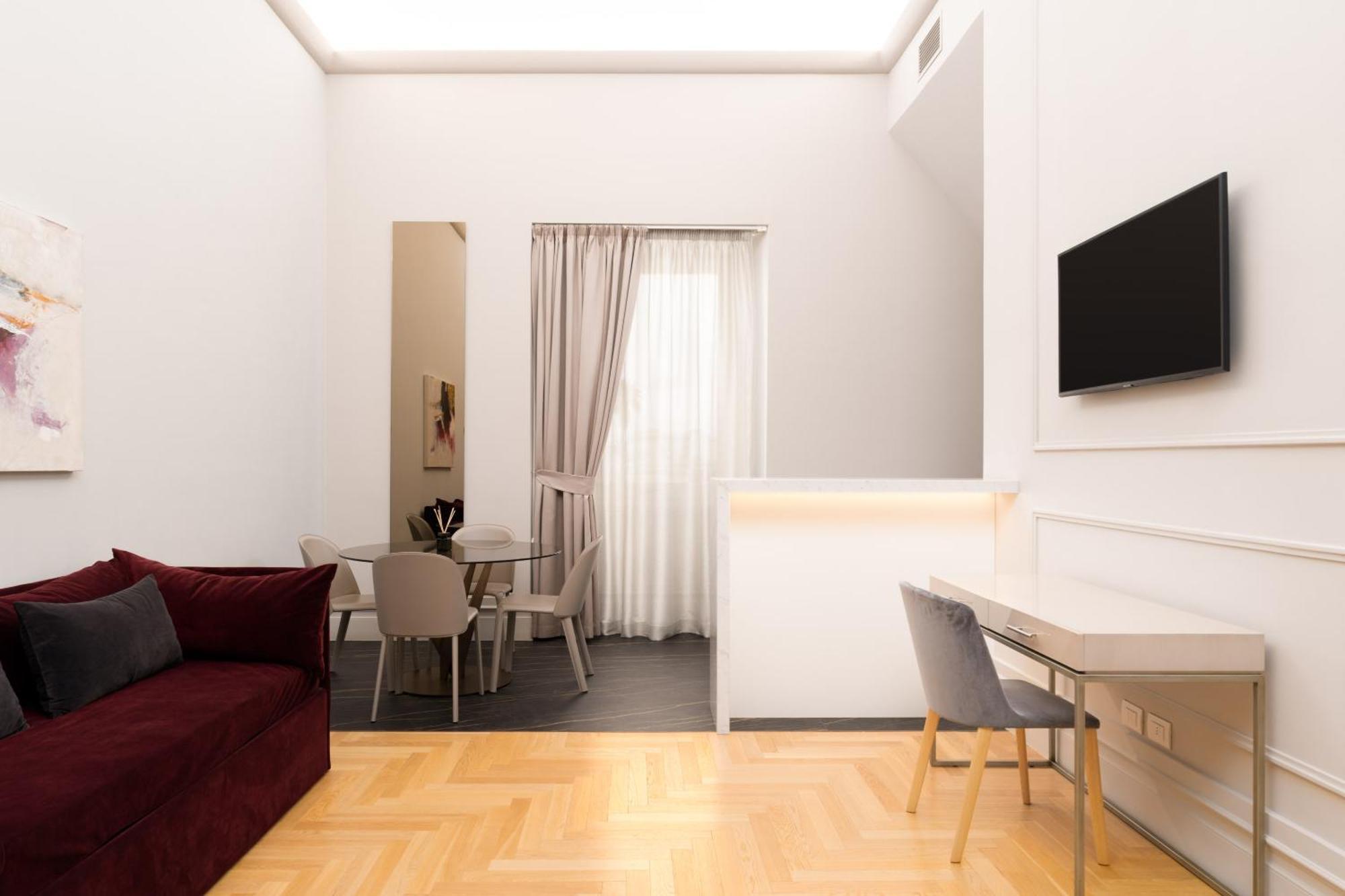 Limehome Lecce Palazzo Bn Exterior foto